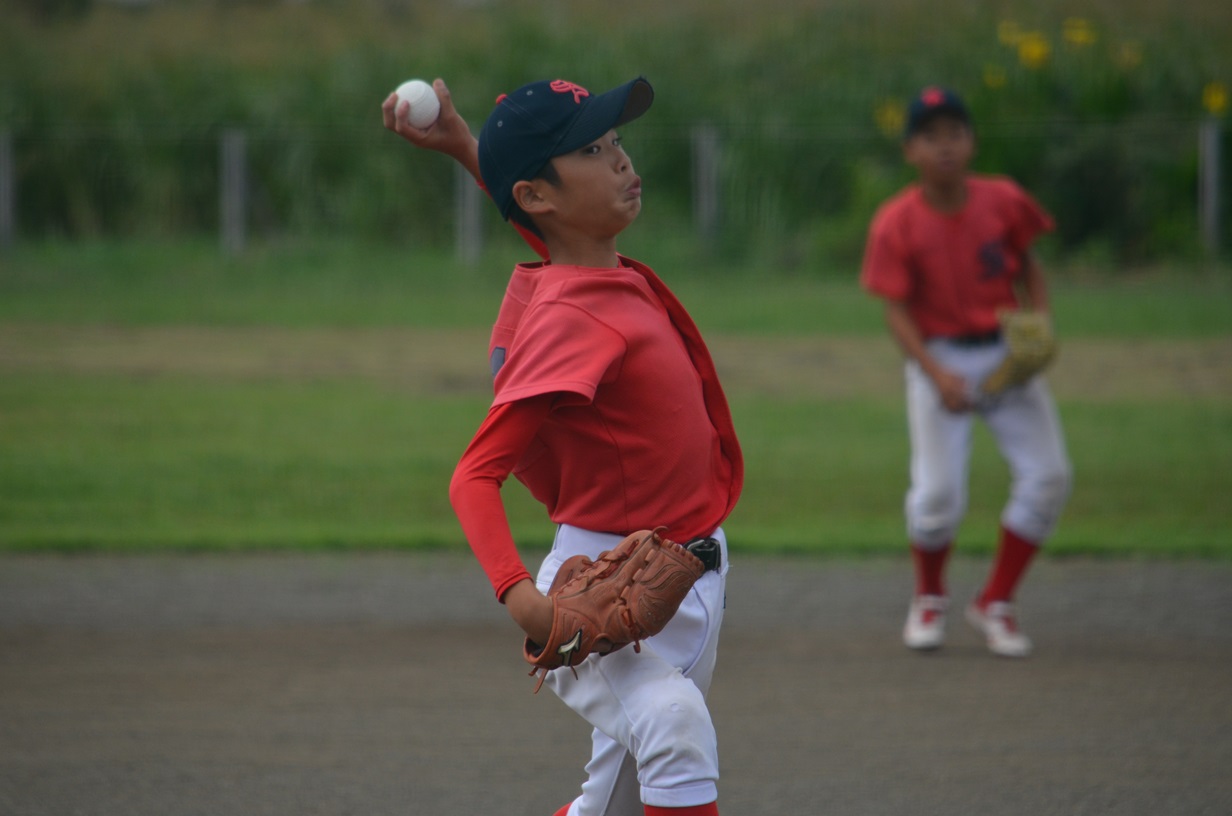 
快速球で5回 無失点！ 相手チームに付け入るスキを与えない、立ちはだかる壁でしたね！　ナイスピッチングでした！
