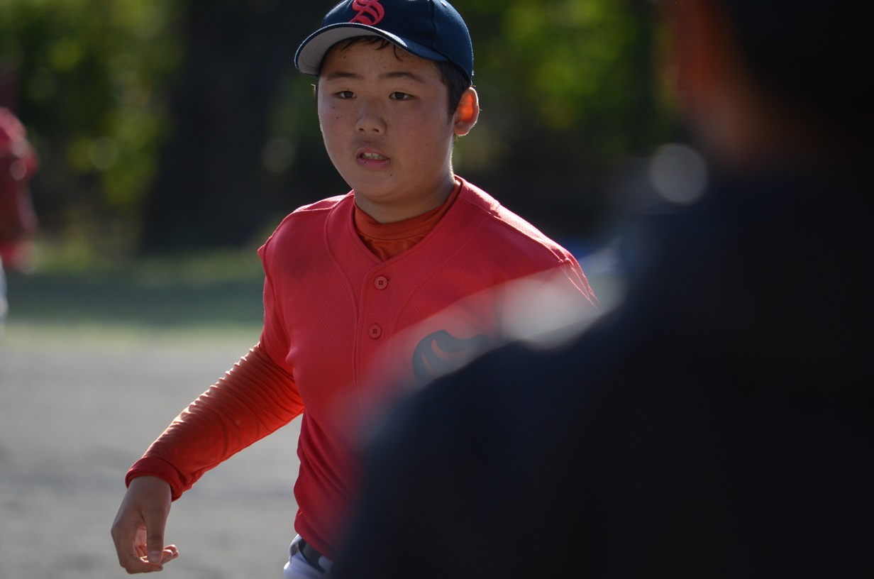 
打たれはしましたが、間違いなくこの試合を作ってくれた功労者。一段階 ピッチングのレベルが上がったんじゃないですかね。ナイスピッチングでした！
