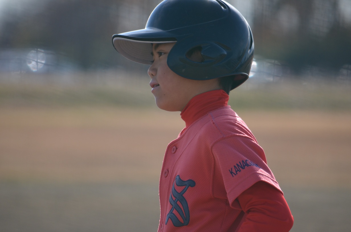 
今日は3試合すべてでヒットを放ち、合計4安打！　ひと皮むけた感じですね！　ナイスバッティングでした！
