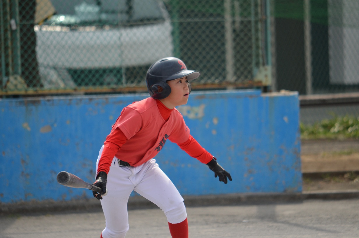 
昨日の3安打に続き、今日は2試合で4安打！　打率爆上げの1番打者！　ナイスバッティングでした！
